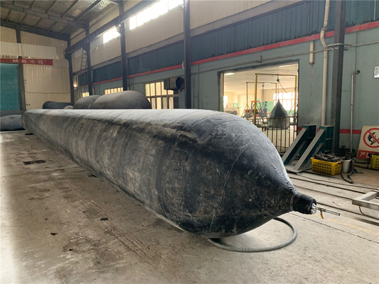 18~24m 長 良好な気密 オーダーメイド 長さ OEM 船舶発射ゴムエアバッグ